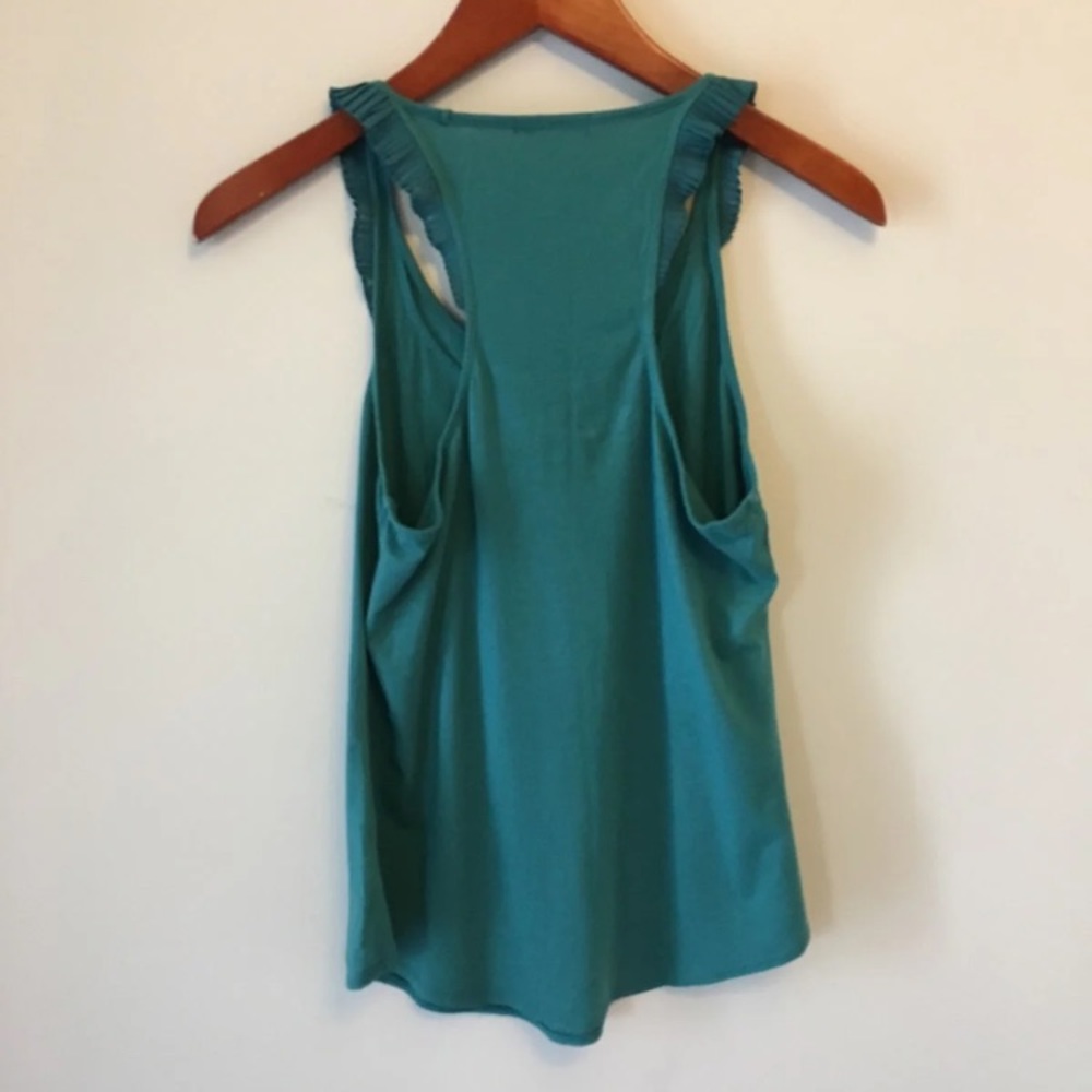 Gap Ruffle Tank - Picture 4 of 6